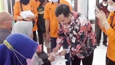 SP2D Kembali Turun! Bansos PKH, BPNT dan Bantuan Reguler Cair Hari Ini, Cek Sekarang!