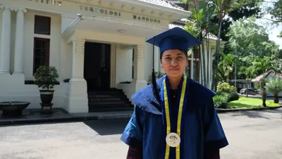 Gaji Lulusan ITB, UI, dan UGM, Mana yang Terbesar? Ini Perbandingan Nominalnya, Teknik Ungguli Kedokteran Tembus Rp192 Juta