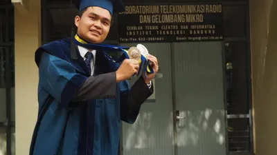 Beberapa jurusan yang sangat diminati oleh calon mahasiswa baru ITB, ITS, dan IPB adalah bidang IT baik jenjang D4 atau S1.