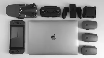 Ilustrasi belanja gadget online.