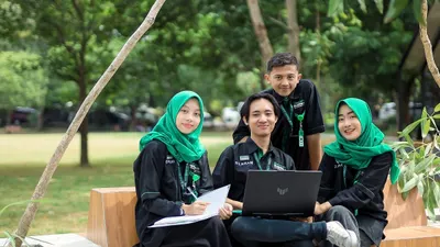 Berkuliah di Perguruan Tinggi Swasta (PTS) bisa jadi pilihan tepat, apalagi jika memilih kampus yang telah akreditasi Unggul di Jawa Tengah.