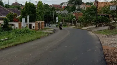 Calon Bupati nomor urut 2, Teddy Meilwansyah, mampu merealisasikannya dan membuat jalan dalam Kota Baturaja mulus pada tahun ini.