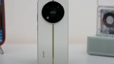 Itel RS4.