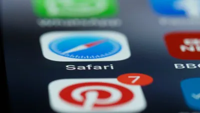 Dalam Apple Intelligence memberikan fitur-fitur canggih yang tentunya semakin memudahkan pengguna dalam melakukan aktivitas.