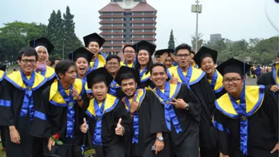 TOP 10 Kampus Ternama Di Indonesia yang Mencetak Mahasiswanya Cepat Dapat Kerja, Ada Universitas Impianmu?