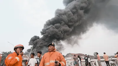 Dua segmen tersebut adalah megathrust enggano berkekuatan mencapai 8,9 magnitudo dan segmen megathrust mentawai 7,9 magnitudo.