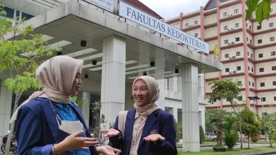 Fakultas Kedokteran Unesa membuka jurusan terbaru yang hanya bisa didaftar melalui Seleksi Mandiri, yaitu S1 Keperawatan dan dua lainnya.