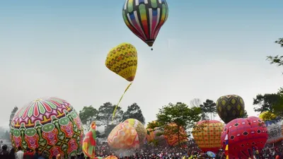 Tradisi unik di Wonosobo berupa Festival Balon Udara.