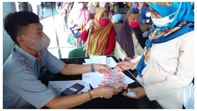 Penyaluran Bantuan Sosial (Bansos)