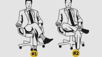 Kepribadian seseorang dilihat dari posisi kaki saat duduk di kursi.