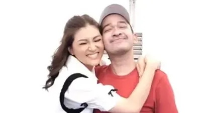 Pasangan selebriti Ruben Onsu dan Sarwendah 