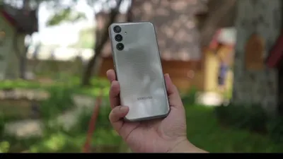 Samsung Galaxy M15 5G menampilkan desain modern, siap memenuhi kebutuhan multimedia 