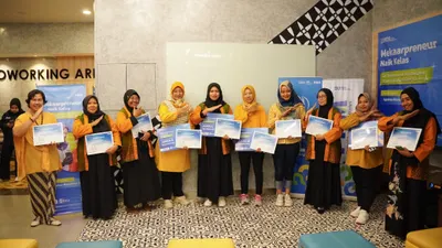 Sebanyak 10 nasabah PNM Mekaar yang terpilih sebagai finalis terbaik telah mempresentasikan inovasi dan rencana pengembangan bisnis ultra mikro mereka dihadapan para juri.