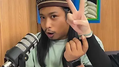 Setelah tiga tahun penuh dedikasi, Yanti dan Praz Teguh secara resmi mengucapkan perpisahan dari program PWK alias Podcast Warung Kopi.