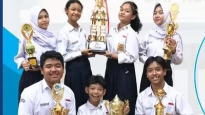 Jalur penerimaan PPDB jenjang SMP sederajat kota Bandung tahun 2024, antara lain Afirmasi, Zonasi, Perpindahan Tugas Orang Tua/Anak Guru, dan Prestasi (Rapor atau Kejuaraan).