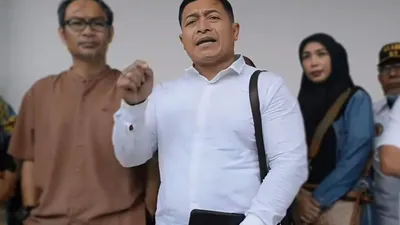 Kabar Polda Jawa Barat mangkir di sidang praperadilan Pegi Setiawan kini tengah jadi topik perbincangan hangat.