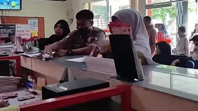 Tentunya sementara hanya bisa menunggu update terkini dari Kementerian Sosial RI dan juga perubahan terbaru di status SIKS-NG.