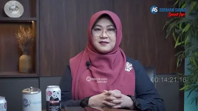 Dokter Tifa mengomentari postingan akun Fufufafa dan menyebut jika tulisannya di akun kaskus merupakan tanda dan gejala dari Skizofrenia.