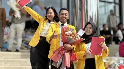Mau Kerja Sambil Kuliah? Ini 5 Jurusan yang Layak Kamu Pertimbangkan