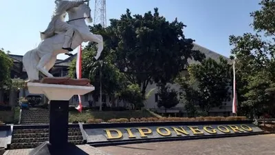 Universitas Diponegoro (UNDIP)