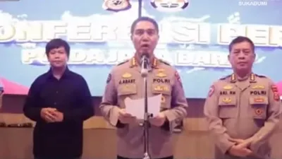 Polda Jabar meminta kepada masyarakat yang memiliki informasi terkait kasus pembunuhan Vina untuk dapat menghubungi nomor yang hotline yakni 082211124007.