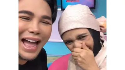 Singgung Soal Thariq 2 Bulan Haji, Ivan Gunawan Tertawa Santai di Depan Geni Faruk