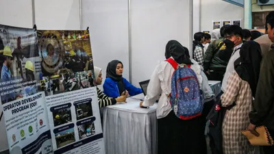 Pencari Kerja Merapat! Ini 6 Klasifikasi Industri dan UMKM yang Menyerap Tenaga Kerja Terbesar di Provinsi DKI Jakarta