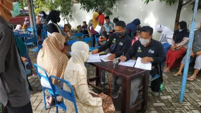 Salah satu penyebab gagalnya perpindahan penyaluran bansos ini adalah ketika proses burekol (buka rekening kolektif) yang gagal dilakukan.