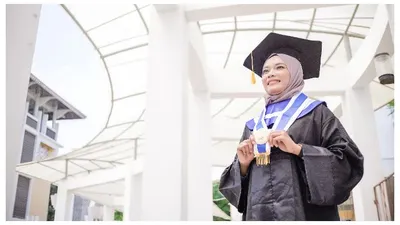 Meski pentingnya pendidikan, partisipasi perempuan di Indonesia masih terkendala oleh banyak faktor.