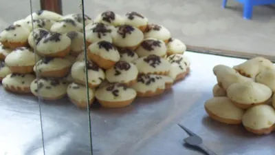 Kue Cubit | Tidak hanya sebagai pengisi waktu luang, jajanan ini seringkali menjadi bagian penting dari rutinitas anak-anak.