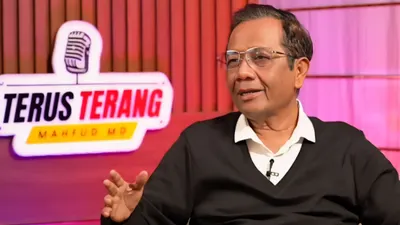 Menurut Mahfud MD, kasus Vina tentu bisa ditangani sama halnya seperti kasus Sambo yang terjadi pada tahun 2022 lalu.