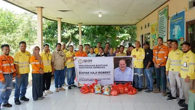 Nusa Halmahera Minerals (NHM) Kucurkan Santunan 5000 Paket Sembako di Wilayah Lingkar Tambang