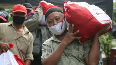 Pemerintah menghimbau agar sejumlah bantuan dipercepat penyalurannya karena sudah memasuki batas akhir penyaluran.