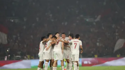 Eks pemain Timnas Indonesia, Firman Utina, memberikan pandangannya terkait pemain naturalisasi di Timnas Indonesia.