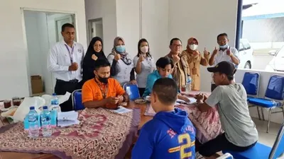 Hari ini ada 11.771 KPM PKH BPNT dan juga KPM PKH murni yang tersebar pada enam daerah di Indonesia bansosnya akan dicairkan.