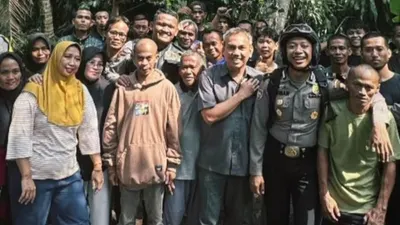 Komentar sindiran itu memang tidak ditujukan untuk Gunawan Sadbor, tetapi terhadap kebijakan aparat penegak hukum.