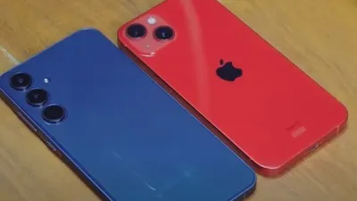 Samsung Galaxy A55 5G vs iPhone 13