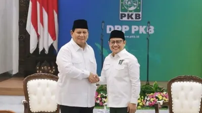 Prabowo dan Cak Imin Couple Kenakan Kemeja Putih, Apakah PKB Masuk Koalisi?