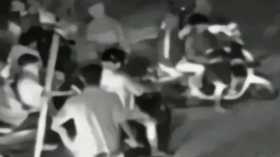 Rekaman CCtv pembunuhan vina dan eky 2016 silam.