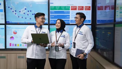 Direktur Bisnis PNM Prasetya Sayekti turut mendorong nasabah binaan PNM melalui program Mekaar untuk ikut serta mewarnai pasar modal.