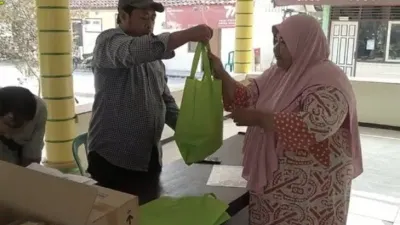 Dalam sisa 10 hari menuju akhir September 2024, terdapat 5 jenis bantuan tunai yang akan dicairkan secara serentak kepada penerima manfaat.