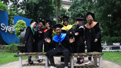 Sebagai bahan referensi untuk mendaftar di Universitas Islam Negeri, ternyata 7 kampus paling banyak diminati dan terfavorit.