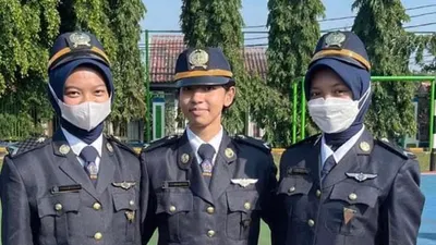 Sekolah Kedinasan