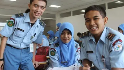 Sekolah Kedinasan yang bernaung di bawah Badan Pusat Statistik ini memiliki tiga program studi jenjang Diploma dan Sarjana Terapan.
