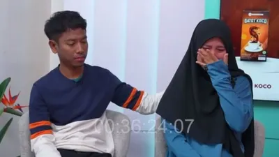 Yasir dan Riri, di mana sang istri dengan setia merawat suaminya yang menderita gagal ginjal&nbsp;