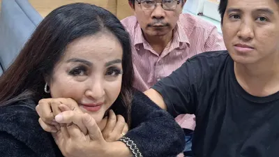 Machica Mochtar dan Putranya Iqbal Ramadhan yang Jadi Korban Kekerasan saat Demo di Depan Gedung DPR RI