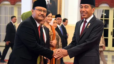 Profil Gus Ipul Mensos yang baru resmi dilantik menggantikan Tri Risma
