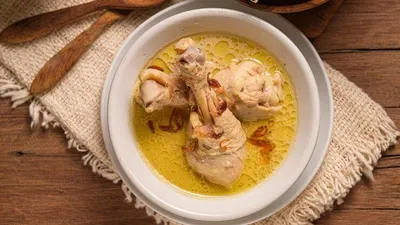 Cara Mudah Membuat Opor Ayam Kuning Enak