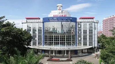 Perguruan Tinggi dengan Lulusan Paling Banyak Kerja di Telkom Indonesia dan PLN Group, Ada Swasta Loh!