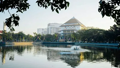 Untuk bisa masuk di UNAIR calon mahasiswa dapat mengikuti berbagai jenis seleksi yang disediakan, salah satunya yaitu seleksi Jalur Mandiri.